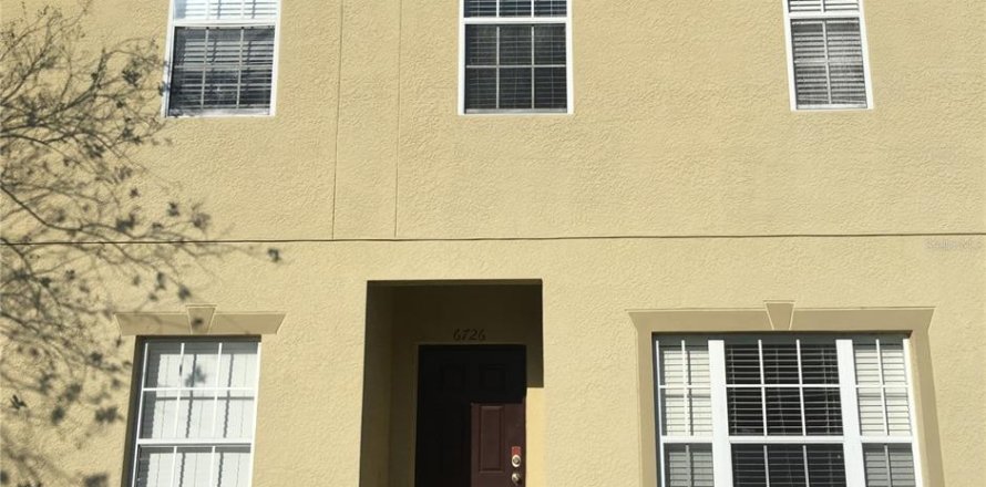 Condo in Gibsonton, Florida, 2 bedrooms № 1904884