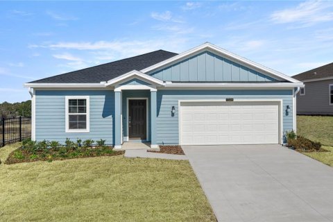 House in Ocala, Florida 3 bedrooms, 195.65 sq.m. № 2126066