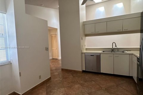 Touwnhouse à louer à Tamarac, Floride: 2 chambres, 104.79 m2 № 1964625 - photo 5