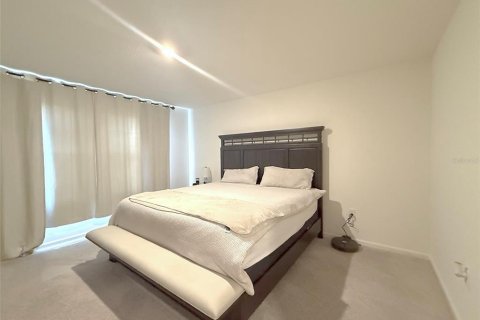 Villa ou maison à louer à Haines City, Floride: 4 chambres, 184.04 m2 № 2317330 - photo 13