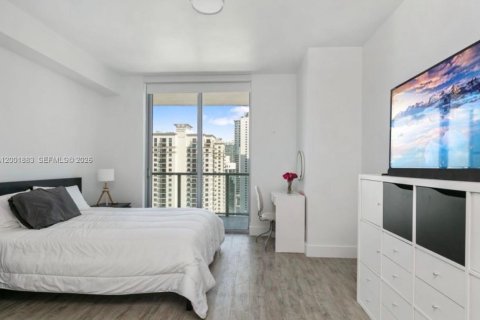 Copropriété à louer à Miami, Floride: 2 chambres, 94.02 m2 № 2251398 - photo 5