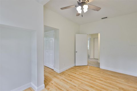 Villa ou maison à vendre à Tampa, Floride: 4 chambres, 193.05 m2 № 1798210 - photo 30
