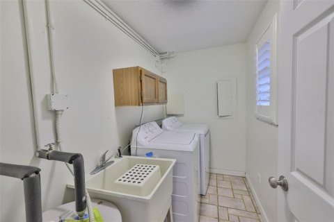 Villa ou maison à vendre à Tampa, Floride: 4 chambres, 193.05 m2 № 1798210 - photo 21
