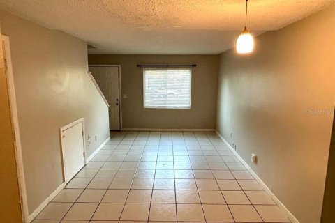 Touwnhouse à louer à Winter Springs, Floride: 2 chambres, 83.61 m2 № 1615136 - photo 4