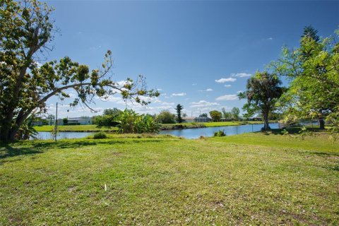 Casa en venta en Port Charlotte, Florida, 3 dormitorios, 147.9 m2 № 1634504 - foto 24