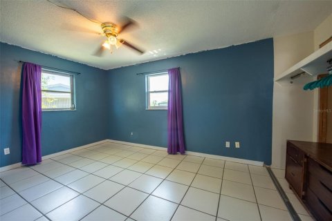 Casa en venta en Port Charlotte, Florida, 3 dormitorios, 147.9 m2 № 1634504 - foto 16