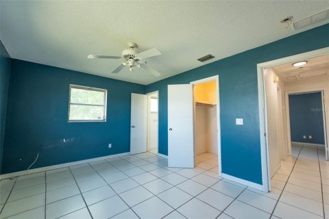 Casa en venta en Port Charlotte, Florida, 3 dormitorios, 147.9 m2 № 1634504 - foto 10