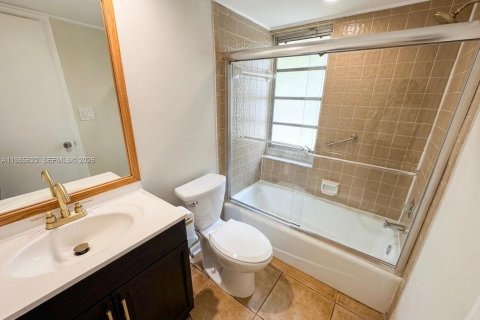 Casa en alquiler en Homestead, Florida, 2 dormitorios, 125.23 m2 № 2047286 - foto 7