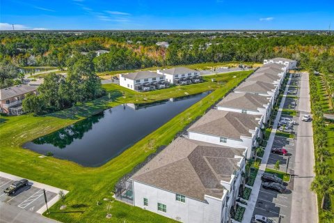 Villa ou maison à vendre à Clermont, Floride: 3 chambres, 172.33 m2 № 2341535 - photo 7