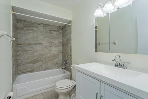 Villa ou maison à vendre à Ocoee, Floride: 3 chambres, 118.73 m2 № 2225683 - photo 15