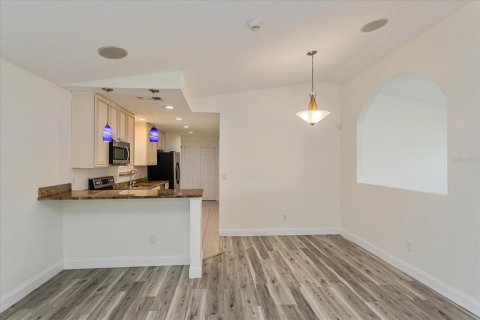 Villa ou maison à vendre à Ocoee, Floride: 3 chambres, 118.73 m2 № 2225683 - photo 6