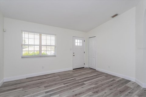 Villa ou maison à vendre à Ocoee, Floride: 3 chambres, 118.73 m2 № 2225683 - photo 2