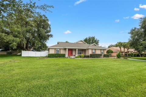 Villa ou maison à vendre à Belleview, Floride: 3 chambres, 177.16 m2 № 1797192 - photo 2