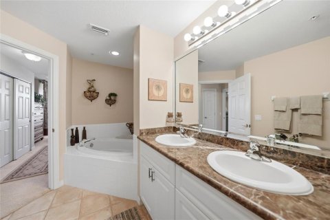 Copropriété à vendre à Punta Gorda, Floride: 3 chambres, 139.17 m2 № 2199760 - photo 21
