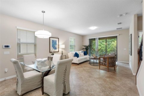 Touwnhouse à vendre à Seminole, Floride: 4 chambres, 248.05 m2 № 2373324 - photo 7