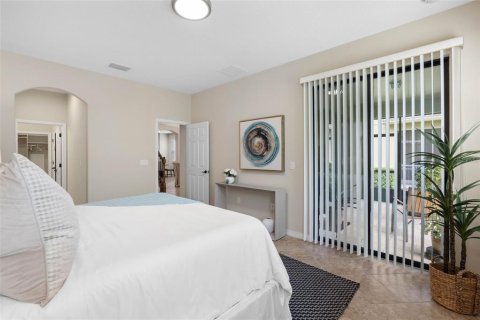 Touwnhouse à vendre à Seminole, Floride: 4 chambres, 248.05 m2 № 2373324 - photo 18