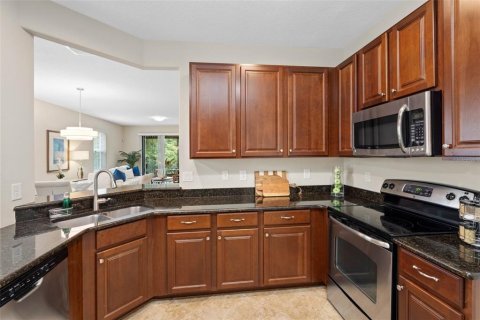 Touwnhouse à vendre à Seminole, Floride: 4 chambres, 248.05 m2 № 2373324 - photo 12