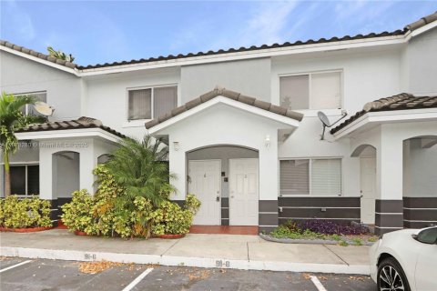 Condominio en alquiler en Miami, Florida, 2 dormitorios, 74.32 m2 № 1927312 - foto 19