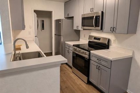 Copropriété à louer à Kissimmee, Floride: 3 chambres, 129.04 m2 № 2429228 - photo 8
