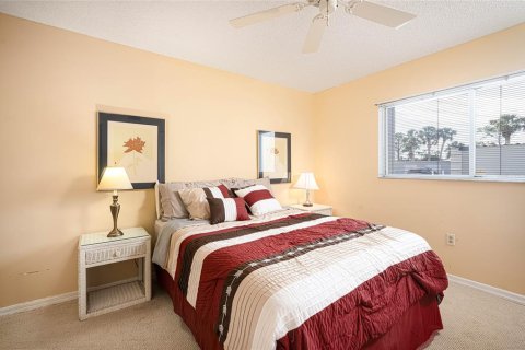 Condo in Venice, Florida, 2 bedrooms  № 1734723 - photo 21
