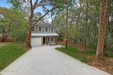Villa ou maison à vendre à Fernandina Beach, Floride: 4 chambres, 156.63 m2 № 771570 - photo 1