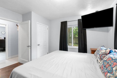 Villa ou maison à vendre à Hollywood, Floride: 3 chambres, 117.06 m2 № 2083491 - photo 19