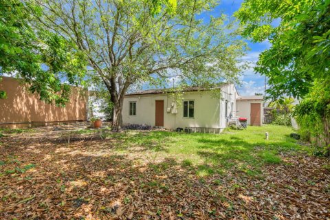 Villa ou maison à vendre à Hollywood, Floride: 3 chambres, 117.06 m2 № 2083491 - photo 23