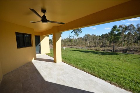 Casa en alquiler en Lehigh Acres, Florida, 3 dormitorios, 172.24 m2 № 1918294 - foto 9