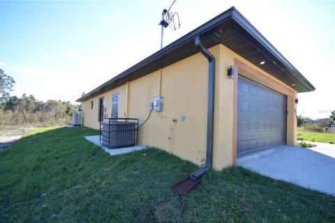 Casa en alquiler en Lehigh Acres, Florida, 3 dormitorios, 172.24 m2 № 1918294 - foto 12