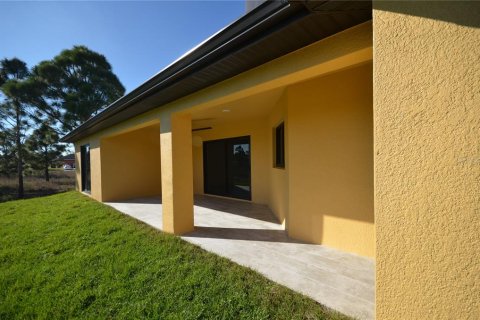 Casa en alquiler en Lehigh Acres, Florida, 3 dormitorios, 172.24 m2 № 1918294 - foto 8