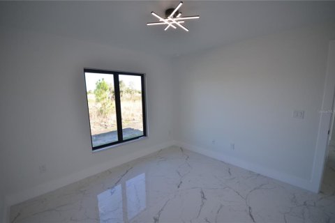 Casa en alquiler en Lehigh Acres, Florida, 3 dormitorios, 172.24 m2 № 1918294 - foto 24