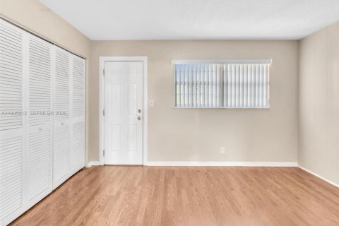 Copropriété à vendre à Fort Lauderdale, Floride: 2 chambres, 98.1 m2 № 2063253 - photo 22
