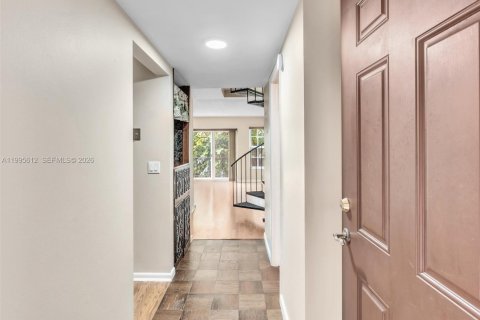 Copropriété à vendre à Fort Lauderdale, Floride: 2 chambres, 98.1 m2 № 2063253 - photo 3