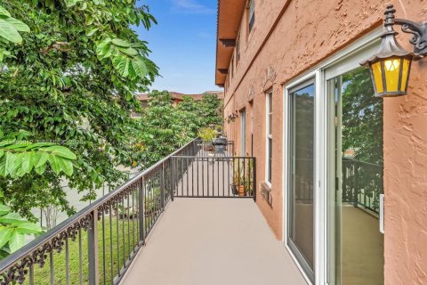 Copropriété à vendre à Fort Lauderdale, Floride: 2 chambres, 98.1 m2 № 2063253 - photo 29