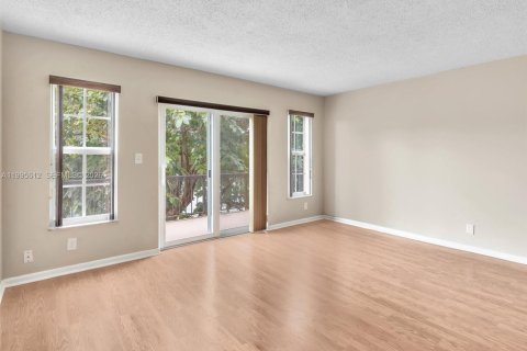 Copropriété à vendre à Fort Lauderdale, Floride: 2 chambres, 98.1 m2 № 2063253 - photo 13
