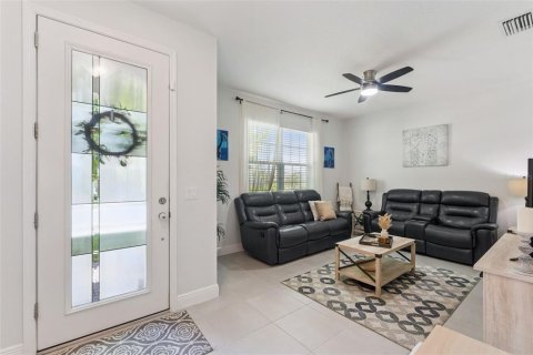 Villa ou maison à vendre à Minneola, Floride: 3 chambres, 196.02 m2 № 2203539 - photo 4