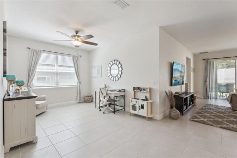 Villa ou maison à vendre à Minneola, Floride: 3 chambres, 196.02 m2 № 2203539 - photo 11