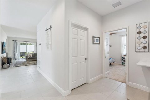 Villa ou maison à vendre à Minneola, Floride: 3 chambres, 196.02 m2 № 2203539 - photo 13