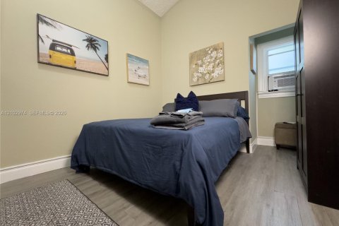 Villa ou maison à louer à Miami, Floride: 2 chambres, 62.24 m2 № 2405915 - photo 16