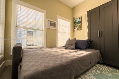 Villa ou maison à louer à Miami, Floride: 2 chambres, 62.24 m2 № 2405915 - photo 14