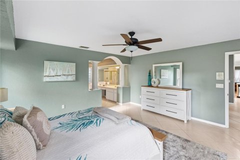 Casa en venta en Punta Gorda, Florida, 4 dormitorios, 220.36 m2 № 1917876 - foto 25