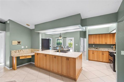 Casa en venta en Punta Gorda, Florida, 4 dormitorios, 220.36 m2 № 1917876 - foto 18