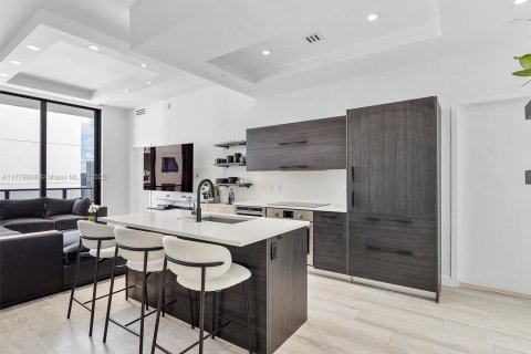 Condominio en venta en Miami, Florida, 3 dormitorios, 136.57 m2 № 1714594 - foto 4