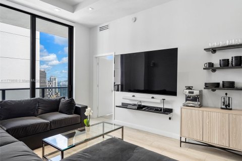 Condominio en venta en Miami, Florida, 3 dormitorios, 136.57 m2 № 1714594 - foto 2