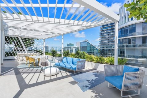 Condominio en venta en Miami, Florida, 3 dormitorios, 136.57 m2 № 1714594 - foto 27