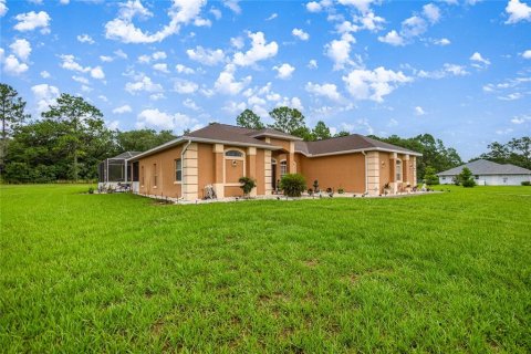 House in Beverly Hills, Florida 4 bedrooms, 256.22 sq.m. № 1827341 - photo 3