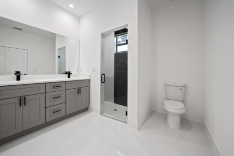 Casa en venta en Cape Coral, Florida, 4 dormitorios, 154.03 m2 № 2260446 - foto 19