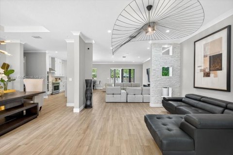 Casa en venta en Cutler Bay, Florida, 4 dormitorios, 237.46 m2 № 2017358 - foto 10