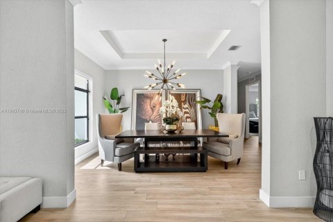 Casa en venta en Cutler Bay, Florida, 4 dormitorios, 237.46 m2 № 2017358 - foto 12