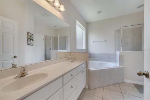 House in Kissimmee, Florida 6 bedrooms, 267 sq.m. № 1413121 - photo 22